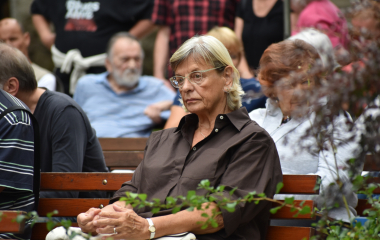 4.8.2023 Jazzový festival Jazz in Písek, který se konal již sedmým rokem, se stal pro jazzové nadšence skutečným pojmem a každoročně přiláká do Palackého sadů stovky návštěvníků. Pravidelně první pátek v srpnu Písek ožívá sérií vystoupení jazzových muzikantů, mezi kterými se nejednou objevily opravdové osobnosti. Stejně tak tomu bylo i v pátek 4. srpna, kdy jste se pod širým nebem mohli těšit na jazzové hvězdy, které v současnosti udávají hlavní proud, ale nechyběly ani moderní trendy.