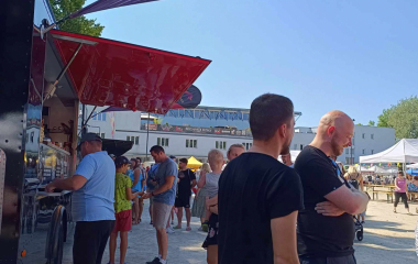 19.8.2023 Na své si přišli příznivci dobrého jídla a pití. To nejlepší ze světového street foodu ochutnáli na Výstavišti v sobotu 19. srpna na akci „Všechny chutě světa“.